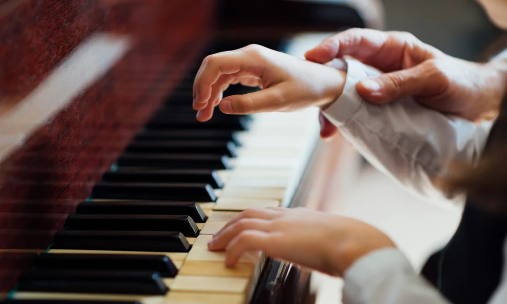 Piano Lessons for Kids to Build Musical Skills and Confidence